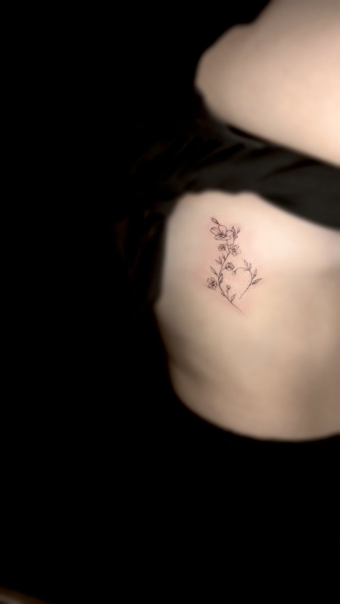 Fineline Tattoo